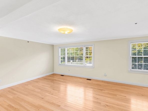 19 Morphew Ln 2, Rowley MA 01969