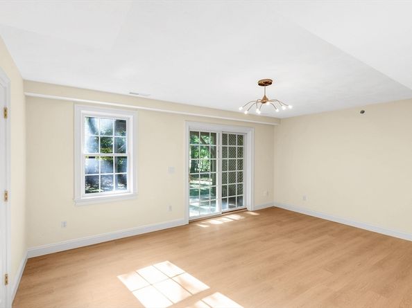 19 Morphew Ln 2, Rowley MA 01969