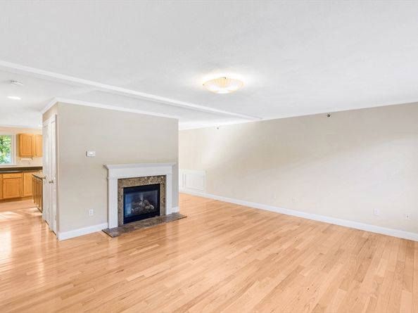 19 Morphew Ln 2, Rowley MA 01969