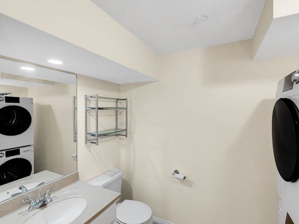 19 Morphew Ln 2, Rowley MA 01969