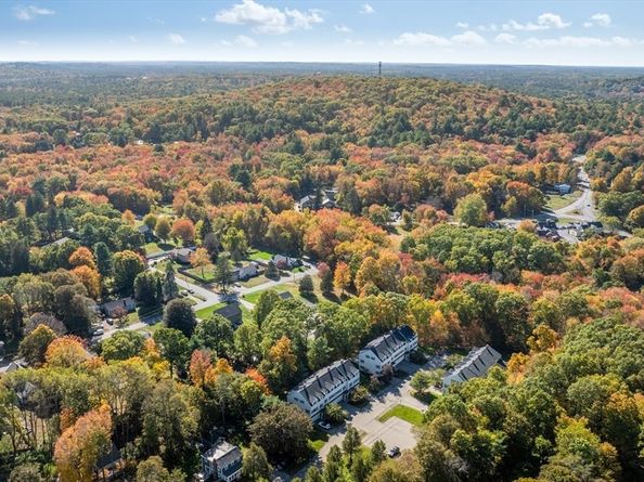 19 Morphew Ln 2, Rowley MA 01969
