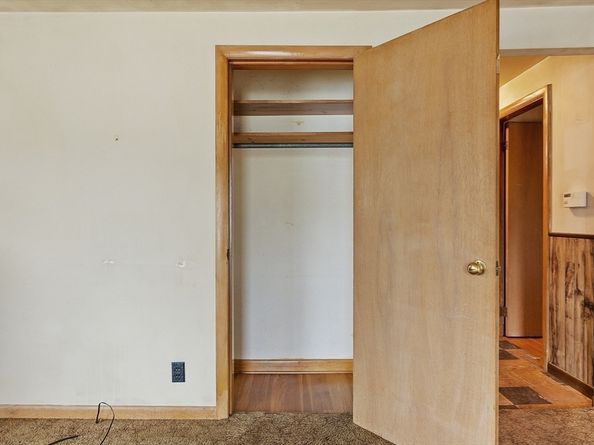70 Ken Dr, Gardner MA 01440