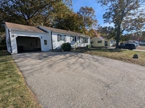 70 Ken Dr, Gardner MA 01440
