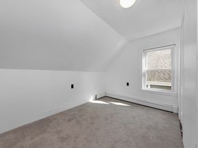 7 Harold Ave, Gloucester MA 01930