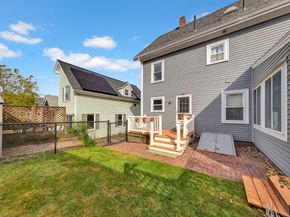 7 Harold Ave, Gloucester MA 01930