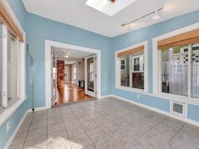 7 Harold Ave, Gloucester MA 01930