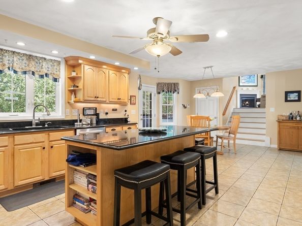 79 Spencer Knowles Road, Rowley MA 01969