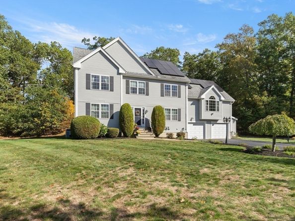 79 Spencer Knowles Road, Rowley MA 01969