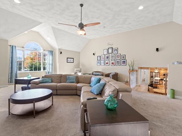 79 Spencer Knowles Road, Rowley MA 01969