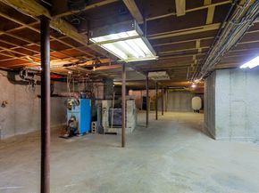 85 Marsh Rd, Barre MA 01005