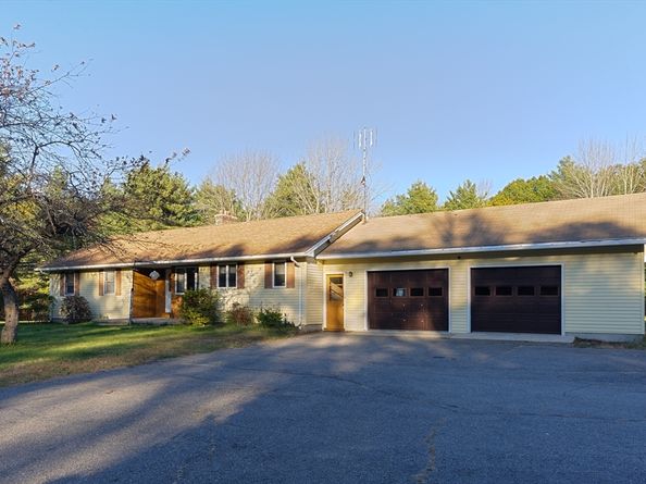 85 Marsh Rd, Barre MA 01005