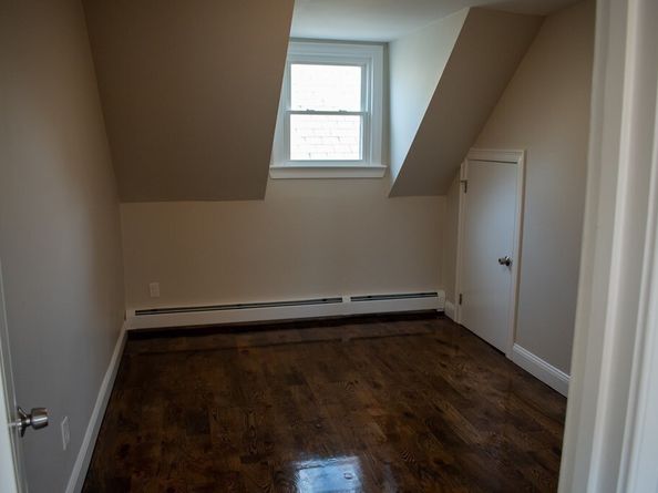 51 Ocean Ave, Salem MA 01970