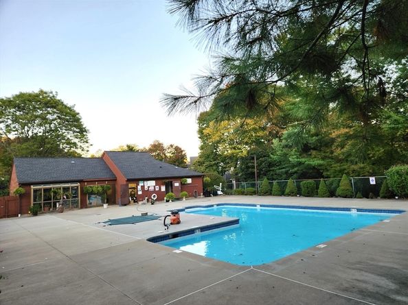 11 Post Oak Lane 6, Natick MA 01760