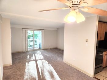 11 Post Oak Lane