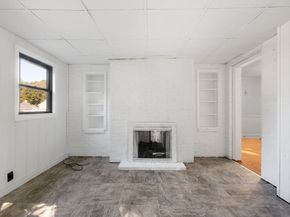 20 Richards Rd, Weymouth MA 02189