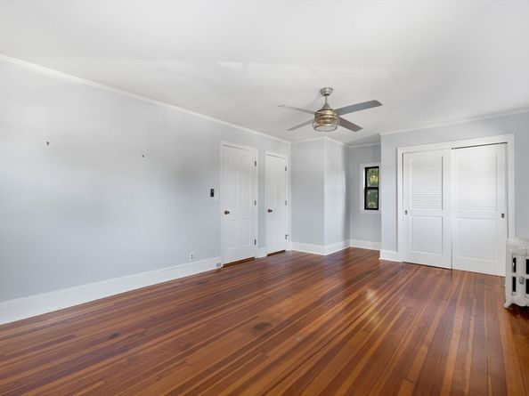 20 Richards Rd, Weymouth MA 02189