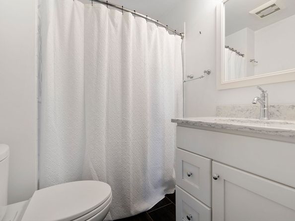 20 Richards Rd, Weymouth MA 02189