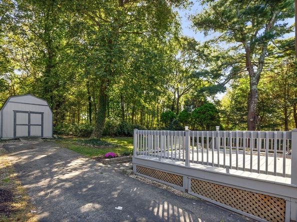 20 Richards Rd, Weymouth MA 02189