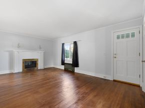 20 Richards Rd, Weymouth MA 02189