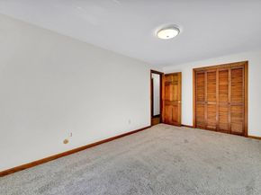 19 James Road, Sterling MA 01564