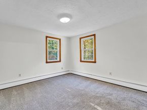 19 James Road, Sterling MA 01564