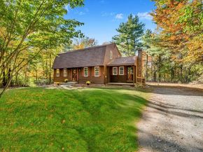 19 James Road, Sterling MA 01564