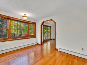 19 James Road, Sterling MA 01564