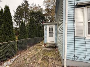 51 Warren St, Southbridge MA 01550