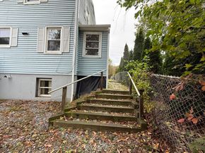 51 Warren St, Southbridge MA 01550