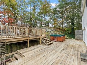 159 Pine St, Manchester MA 01944