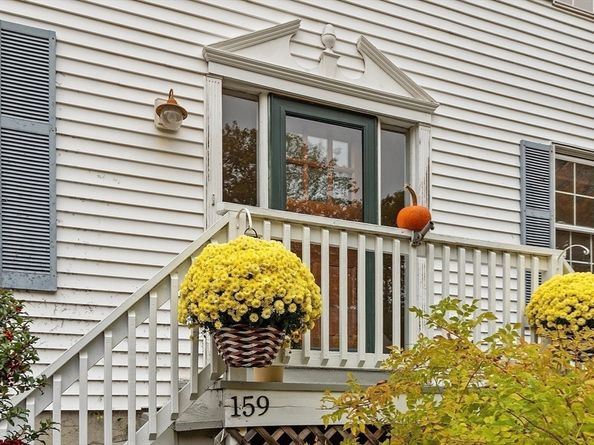 159 Pine St, Manchester MA 01944