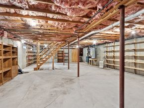 159 Pine St, Manchester MA 01944