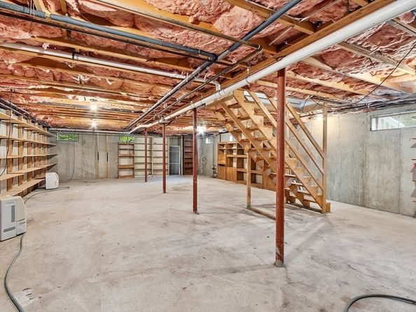 159 Pine St, Manchester MA 01944