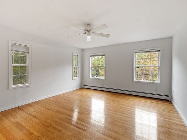 159 Pine St, Manchester MA 01944