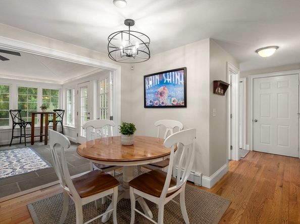 14 Harding Street, Medfield MA 02052