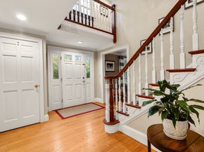 14 Harding Street, Medfield MA 02052
