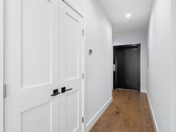 3850 Washington St 6, Boston MA 02131