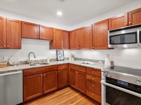 150 Appleton Street 2A, Boston MA 02116