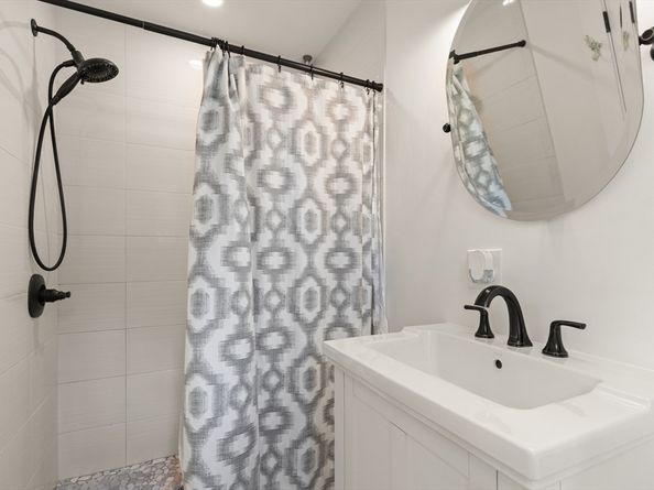 3 Jonas Rd, Westford MA 01886