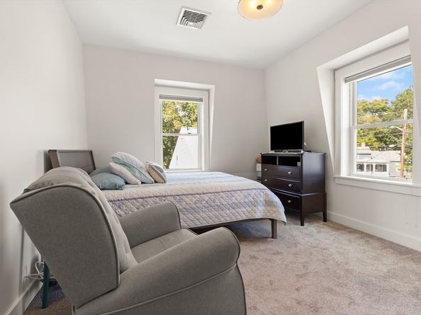 3 Jonas Rd, Westford MA 01886