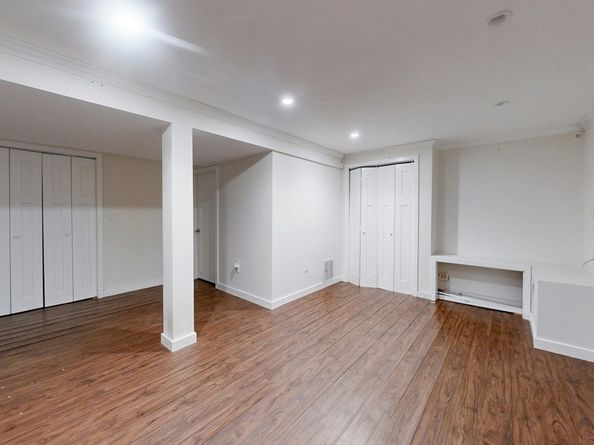 80 West St, Medfield MA 02052