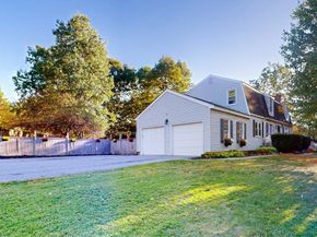 80 West St, Medfield MA 02052