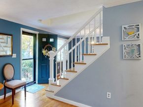 80 West St, Medfield MA 02052