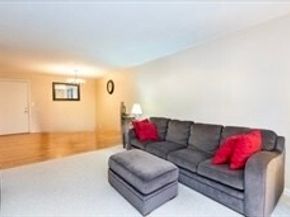 3 Greenbriar Dr 303, North Reading MA 01864