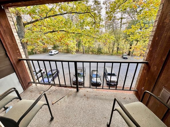 3 Greenbriar Dr 303, North Reading MA 01864