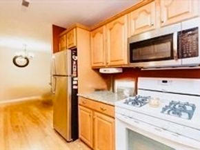 3 Greenbriar Dr 303, North Reading MA 01864