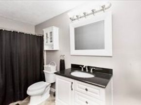 3 Greenbriar Dr 303, North Reading MA 01864