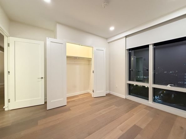 188 Brookline Ave 22E, Boston MA 02215