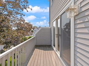 6 Countryside Lane 1303, Salem MA 01970