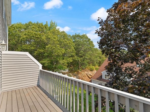 6 Countryside Lane 1303, Salem MA 01970